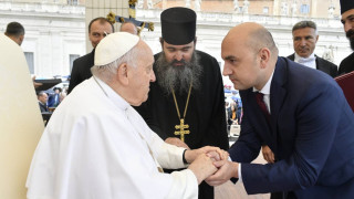 Бившият служебен министър Васил Грудев присъства на аудиенция при Светия отец – папа Франциск