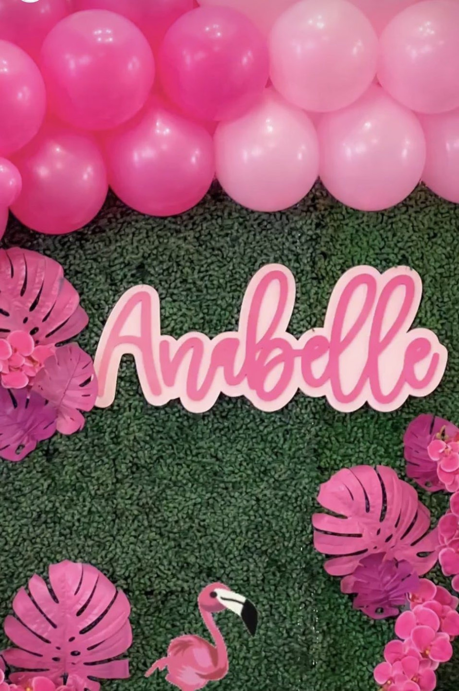 Шампионката по езда Анабел Стайкова отпразнува рожден ден с розово хавайско парти - Снимка 4