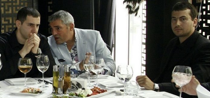 ГДБОП, СОБТ и прокурори изтарашиха ресторанта на Размиг Чакърян в “Драгалевци” при среднощна акция. В България ли е Ами?