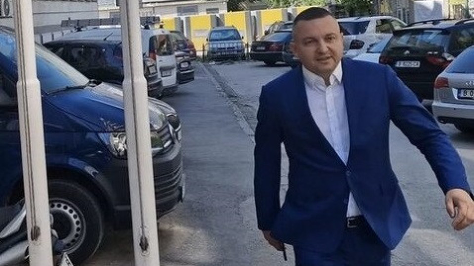 ОБВИНЕН: Кметът на Варна Иван Портних фъфли пред прокуратурата