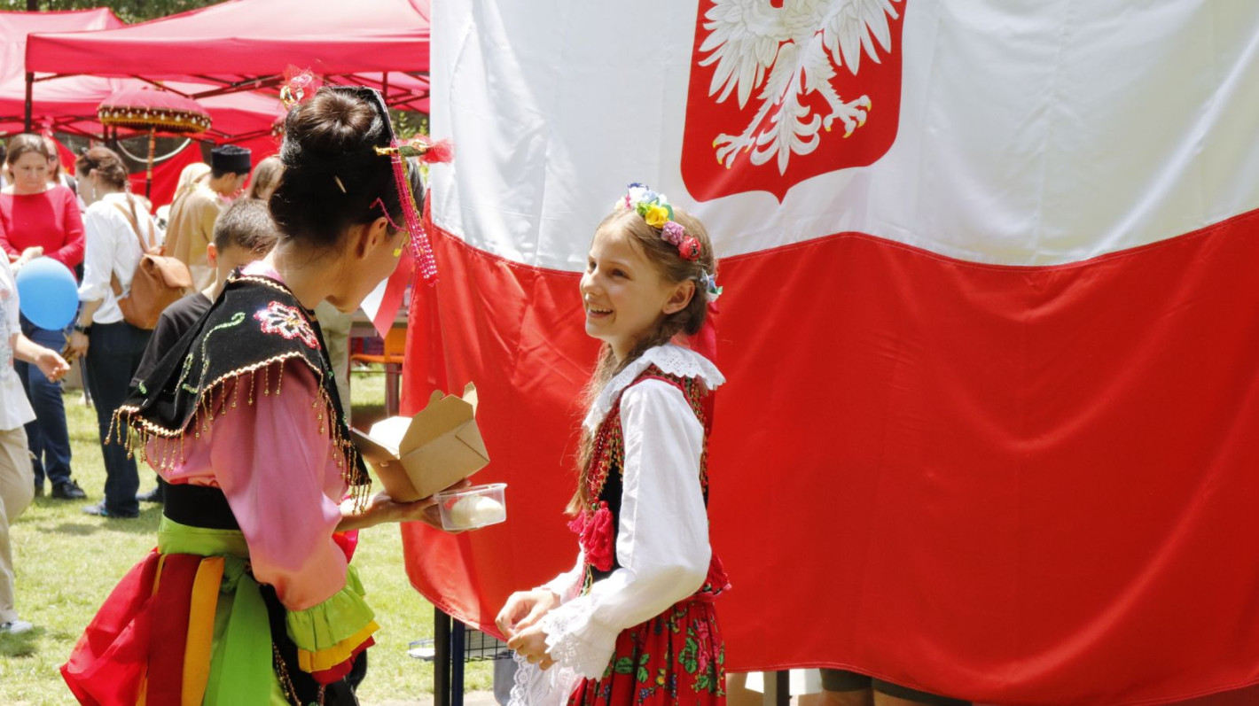 Международният фестивал на Британското училище в София – малко околосветско пътешестие - Снимка 8