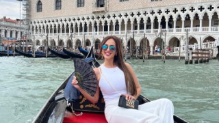 Глория си подари романтична почивка с младото гадже във Венеция за юбилея(ГАЛЕРИЯ СНИМКИ)