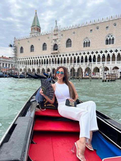 Глория си подари романтична почивка с младото гадже във Венеция за юбилея(ГАЛЕРИЯ СНИМКИ) - Снимка 2