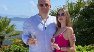 Съпругата на украински депутат му докара сериозни проблеми