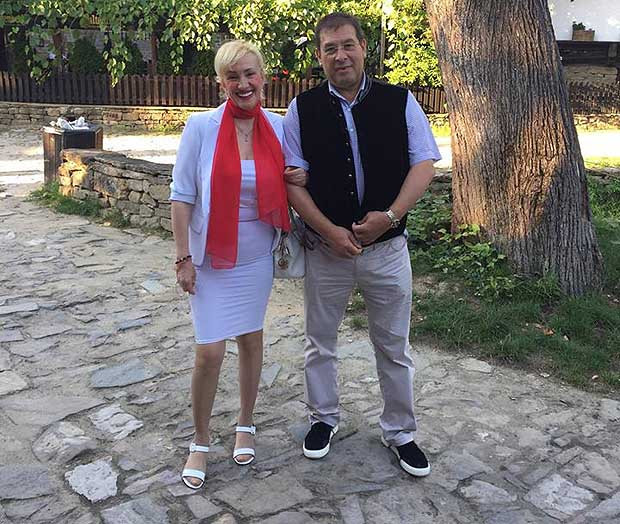 Сашка Васева и съпругът й обявиха голяма новина, вече заедно са... - Снимка 3