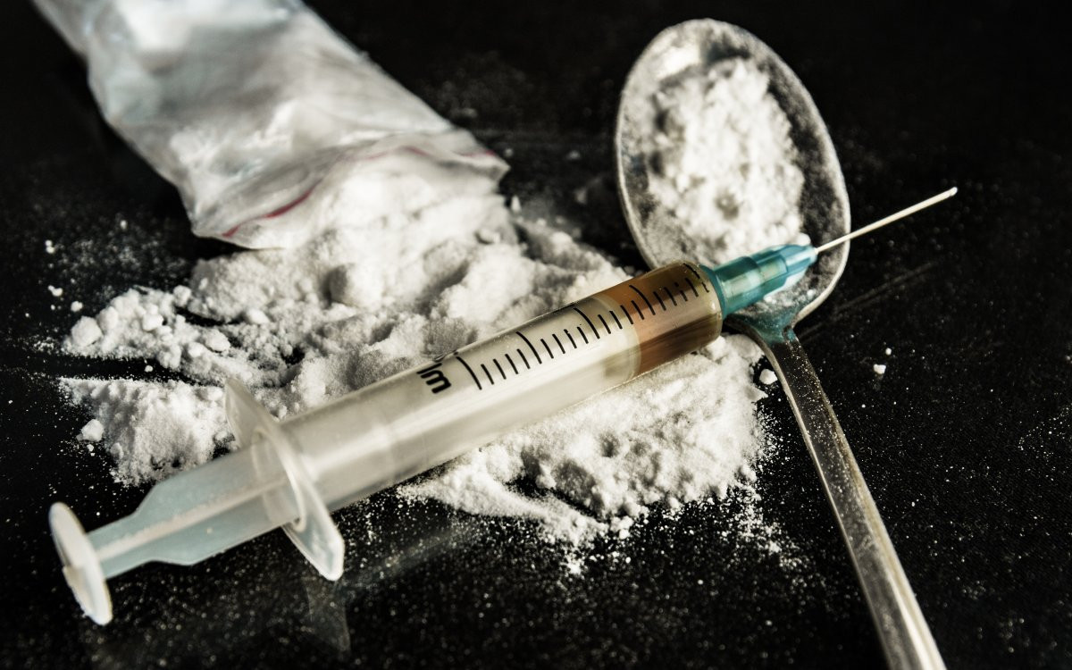 „Адът е в дома ми“ – как наркотици погубват хиляди семейства у нас