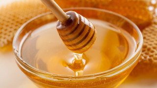 Учените са категорични: 2 лъжици мед на ден правят това с организма ви