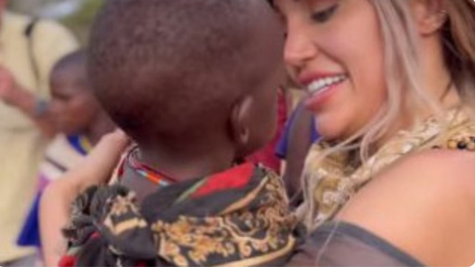 Джулиана Гани осиновява африканче!! Потребители: Ти първо за твоите деца започни да се грижиш!