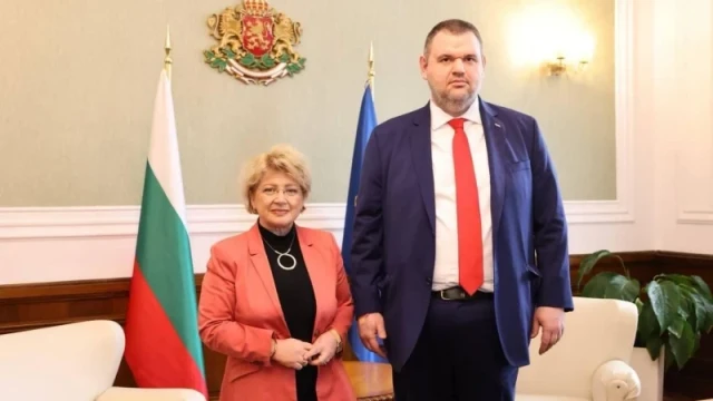 По време на срещата бяха обсъдени добросъседските отношения между България