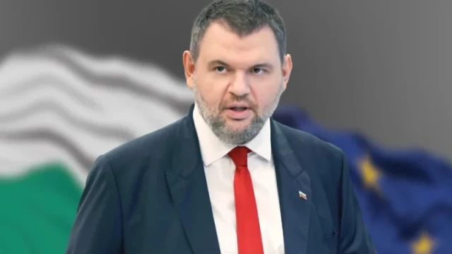 Делян Пеевски настоява в позицията си Министерски съвет да вземе