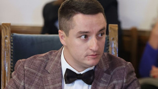 Явор Божанков изпаднал от училище заради пиянска изцепка?