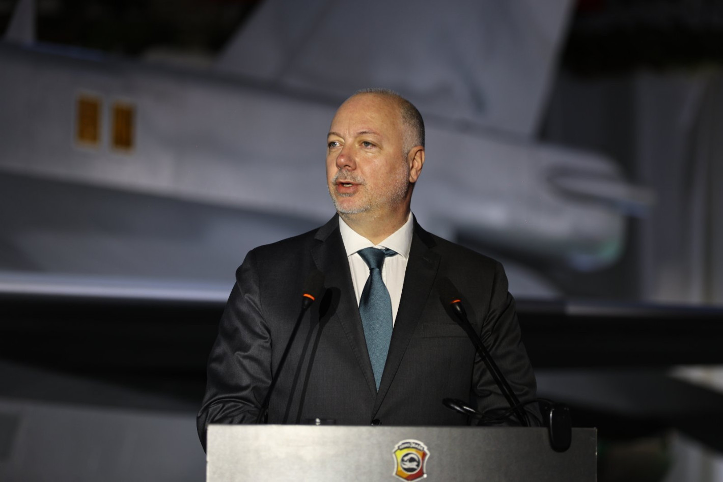 Представиха българския F-16 в авиобаза "Граф Игнатиево" (снимки)