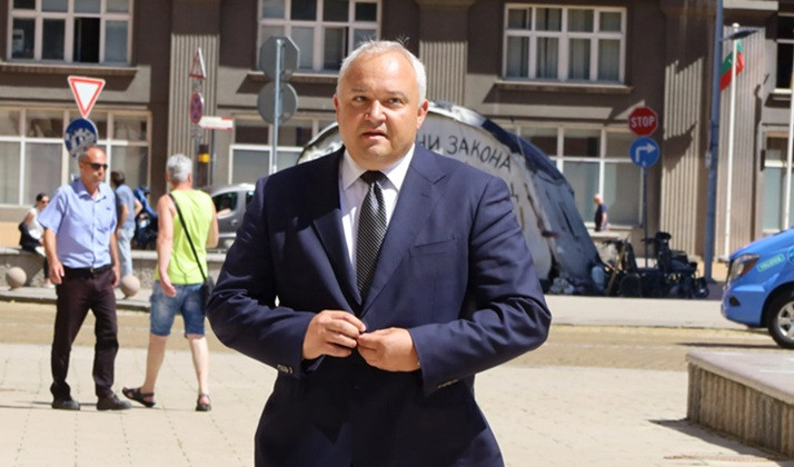 Прокурори душат сделки на Иван Демерджиев със земеделски земи