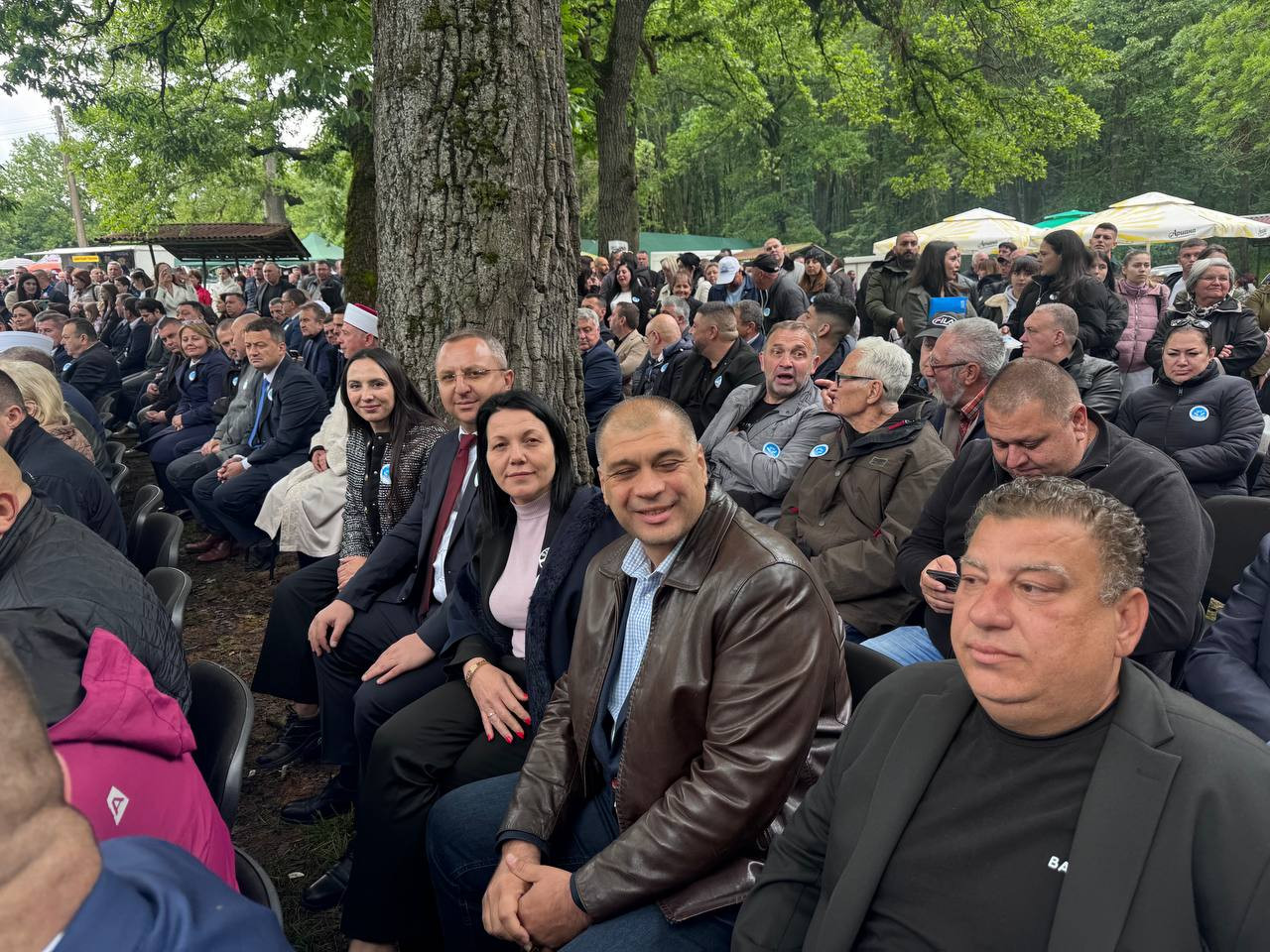 В местността Демир Баба Текке край Исперих се проведе традиционният митинг-събор, по случай годишнината от мирните протести  през 1989 година