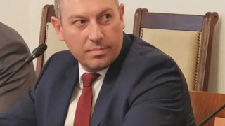 Деньо Денев оглави ДАНС, но като изпълняващ функциите председател