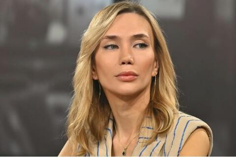 Водещата Райна Караянева ВТРЕЩИ: Мъжът ми имаше близки отношения с една от ергенките! (ВИЖ ТУК)
