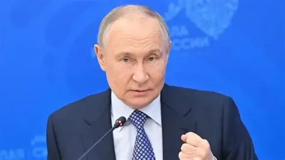 "Магьосникът от Кремъл“  идва в България: Путин превзема кината