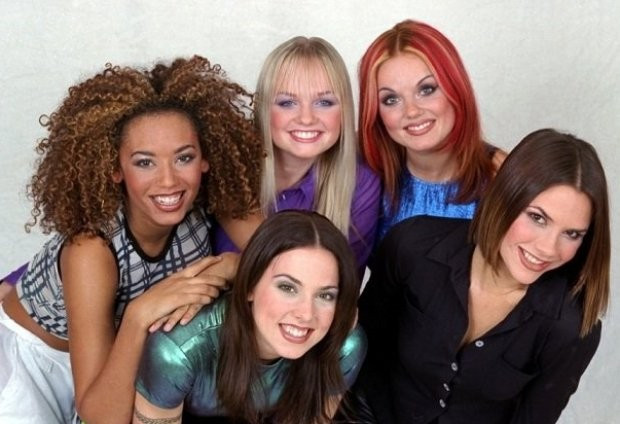 Виктория Бекъм обедини отново Spice Girls на червения килим в Лондон