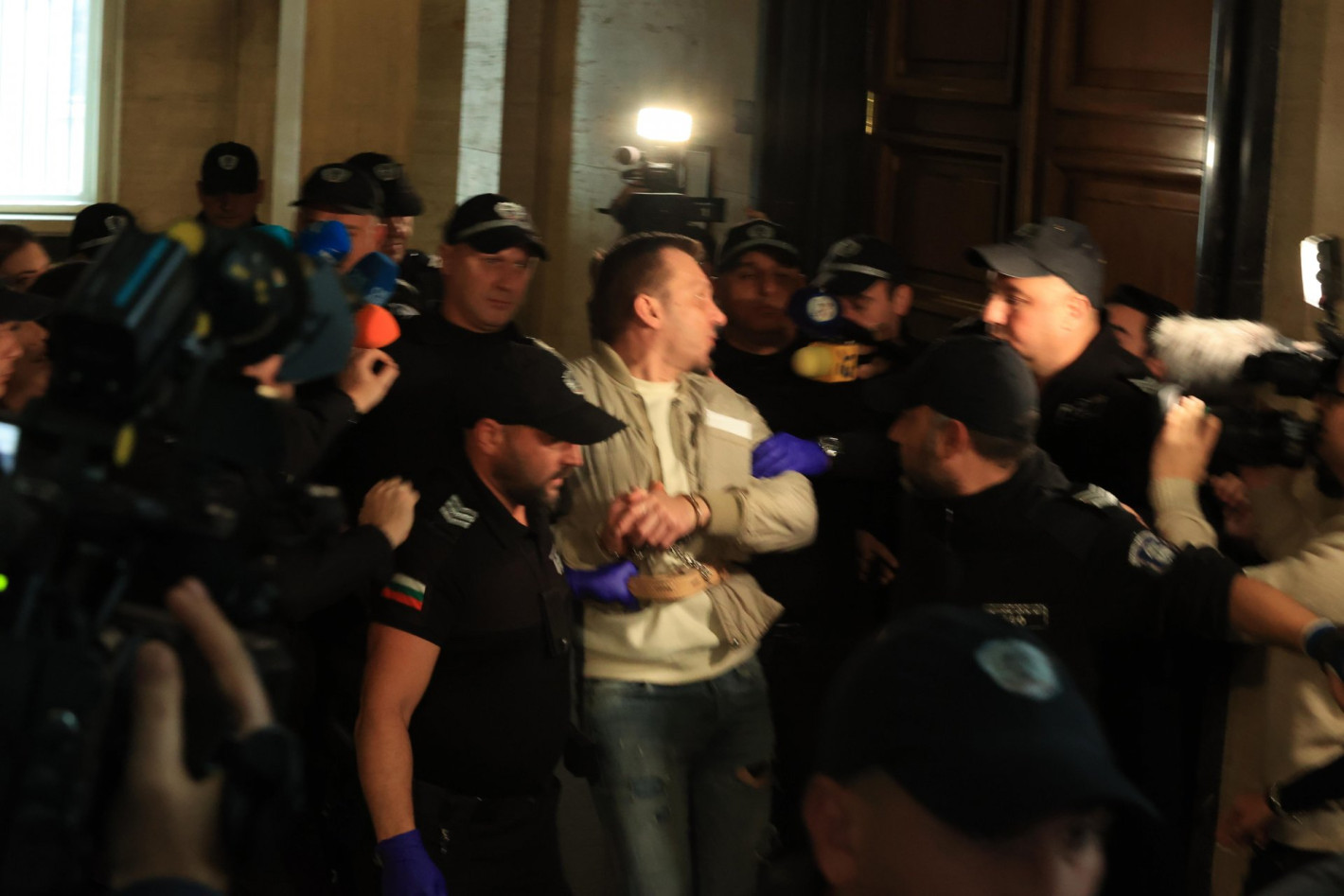 Станимир Хасърджиев: Не съм докосвал това момче и ще го докажа (снимки/видео)