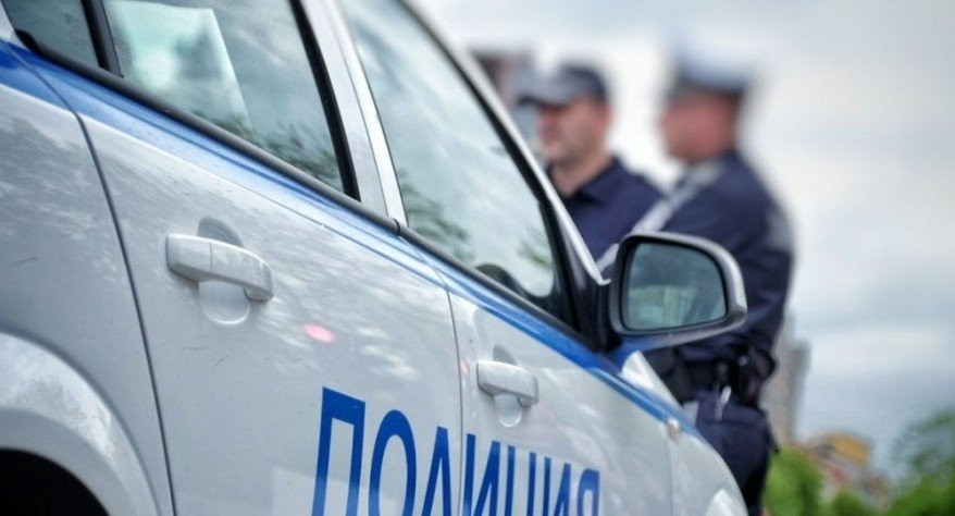 Даниел Митов разписа заповед за по 400 лева коледен бонус за всички в МВР