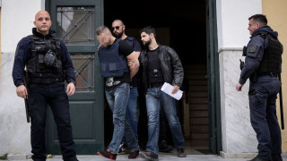 Български килър застреля осъден в Гърция, за да спаси шефа на затвора
