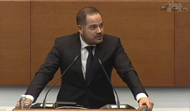 Въпроси на Калин Стоянов по време на изслушване на служебния министър на вътрешните работи и негова намеса по случая "Петрохан"