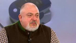 Ути Бъчваров забрани 8 март в дома си