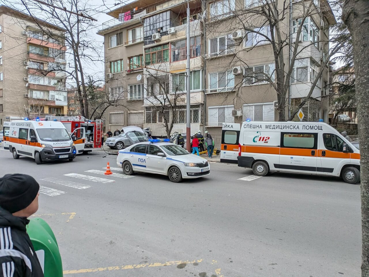 22-годишна помете мъж на тротоар в Стара Загора