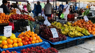 Българи щурмуват Гърция за храни и прах за пране с 30% по-евтино!