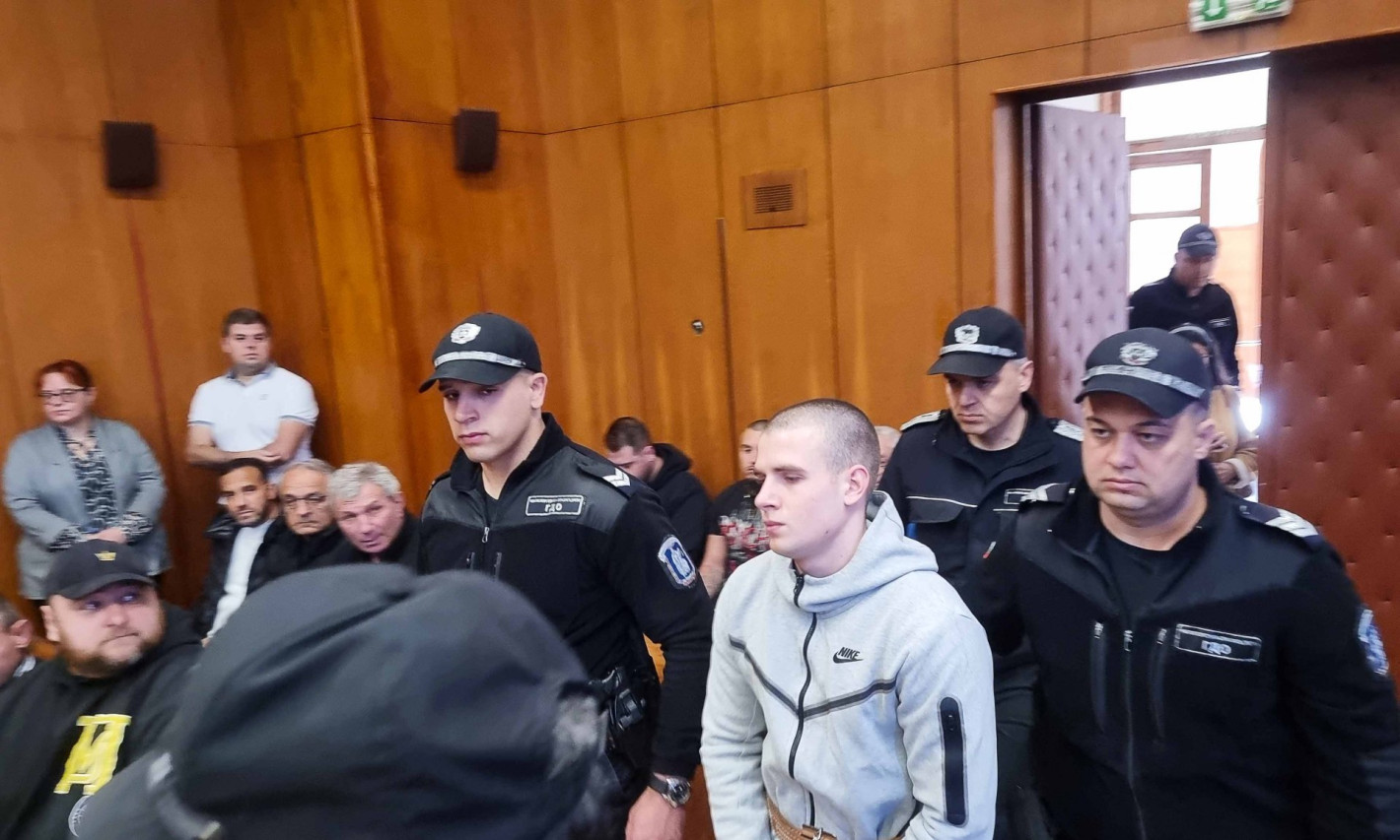 Спонсори се оттеглят от лондонски фестивал заради Кание Уест