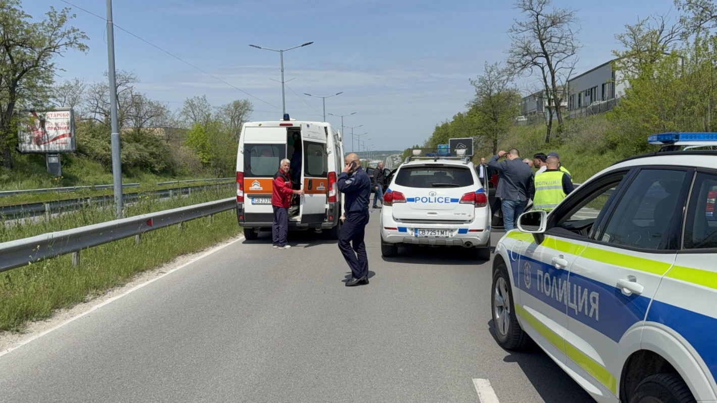 Скандал между шофьори в Хасково завърши с вадене на нож и изстрел в крака (снимки/видео)