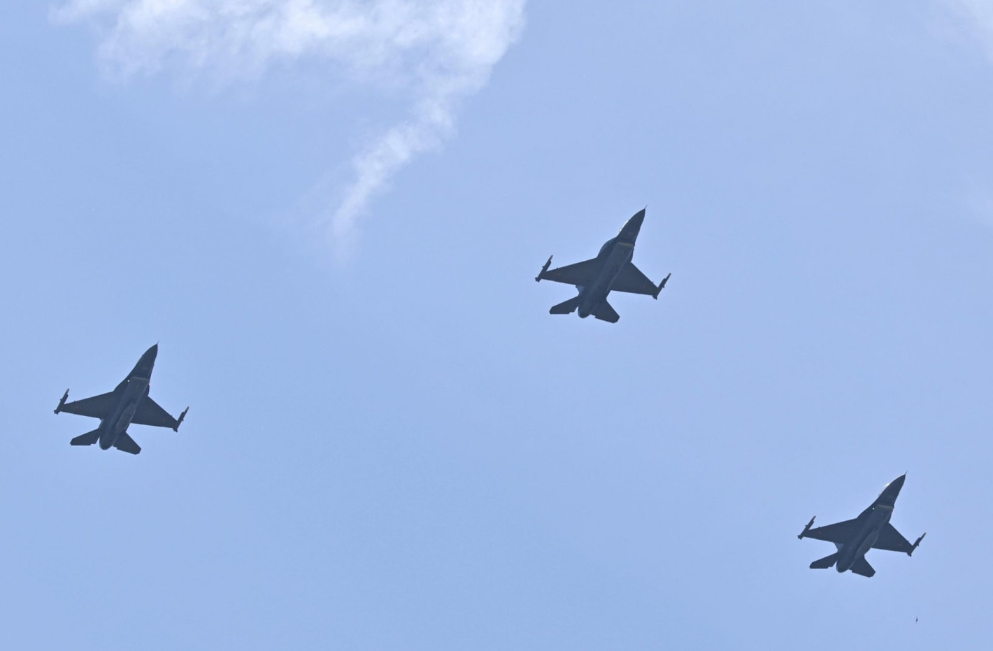 F-16 Block 70 дебютира над София за 6 май (видео/снимки)