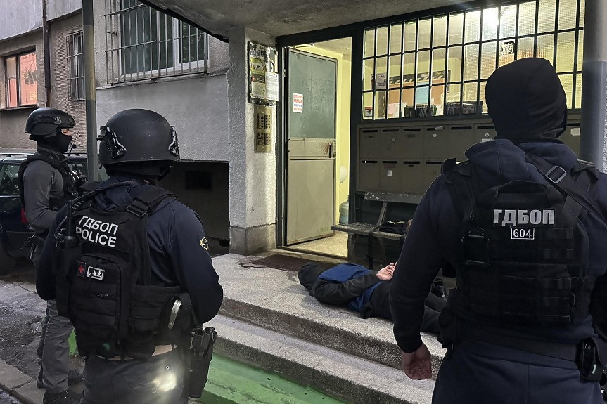 Служител от МВР изрази мнение ЕКСКЛУЗИВНО! Не от ГДНП, а от областната дирекция в Перник е изтичала информация към прокурорския син