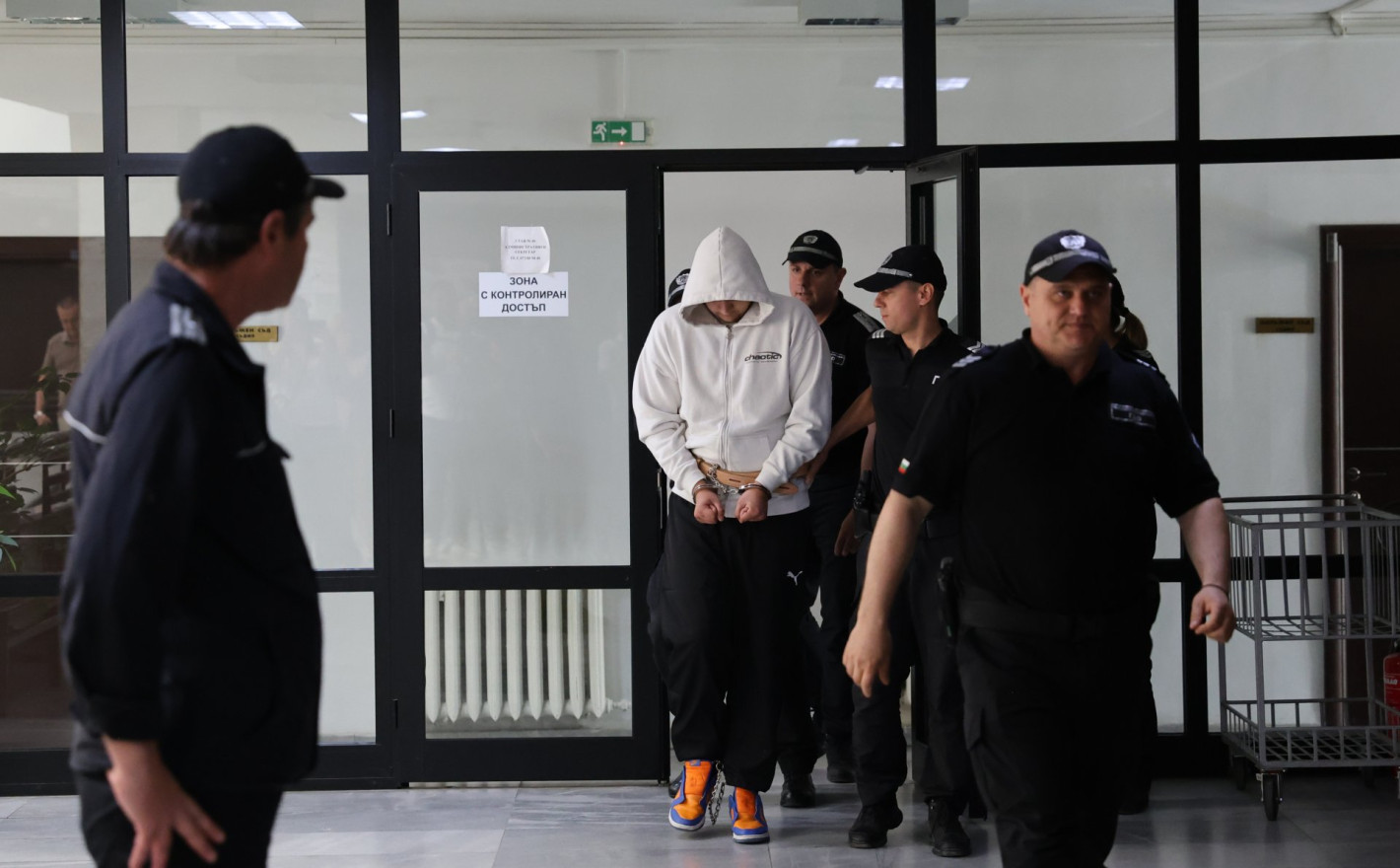 Бащата на загиналата в Благоевград: Борба, измъчвания и после изхвърляне през прозореца