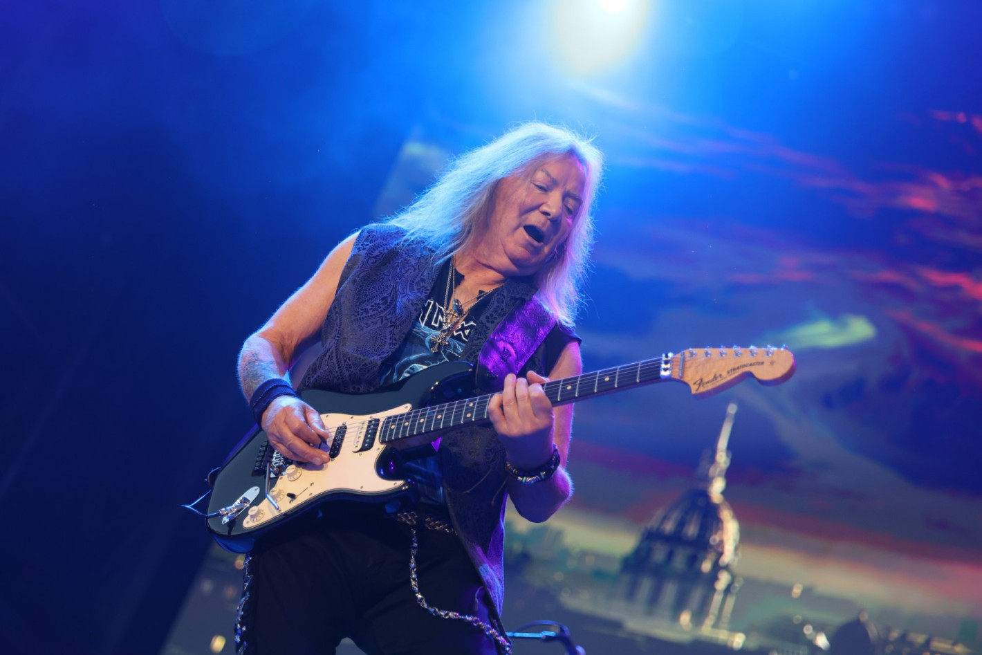 Iron Maiden разтърсиха 40 000 с епично шоу в София (снимки/видео)