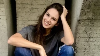 Диана Ханджиева плаче за Антъни Пенев, докато любовницата му го язди след репетиции в Плевен