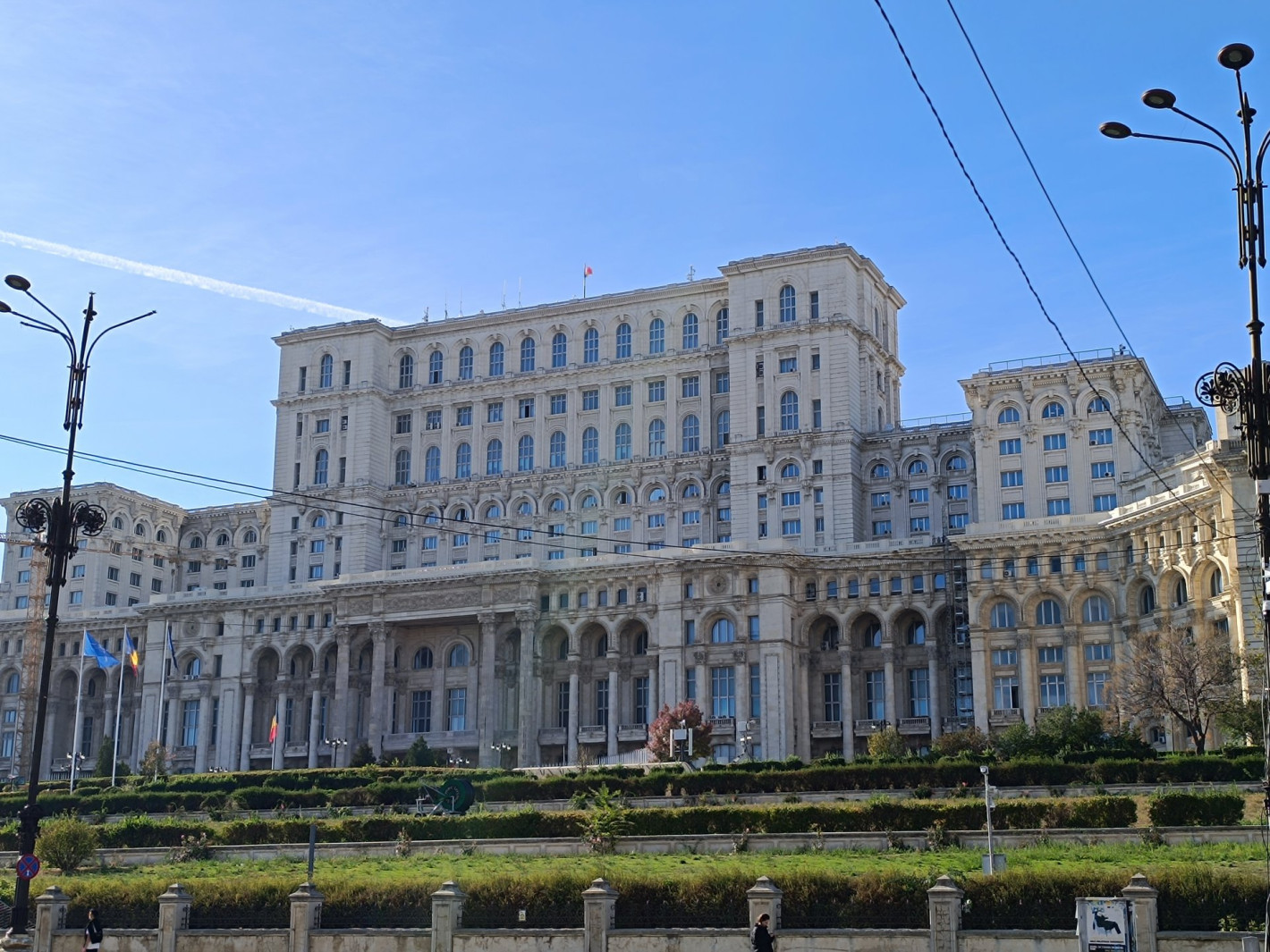 В Букурещ приеха закон за обединението на Румъния и Молдова