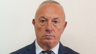МВР пробито от новия Пепи Еврото: Емо Долара бутан нагоре от Сотир Цацаров, има ли тарифа за назначаване и уволняване? (ЗАПОВЕД)