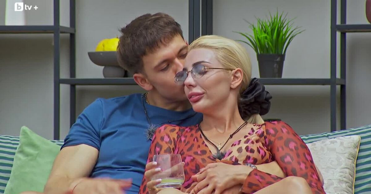 Кака Габи хлътна яко: Първа каза „обичам те“ на Радо и се разплака да не я смени за по-млада навън! (ето какви ги плещи той – СНИМКИ)