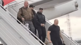 Беглецът Стоян Колев бе върнат у нас с полет от Испания (видео)
