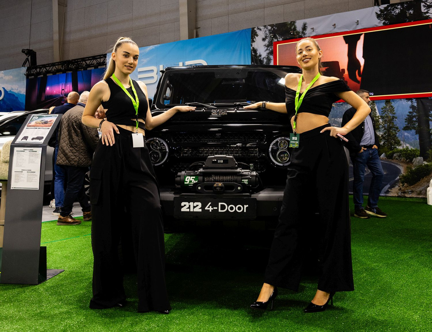 Легендарната китайска офроуд марка 212 стартира в България с три модела на Asia Motor Show