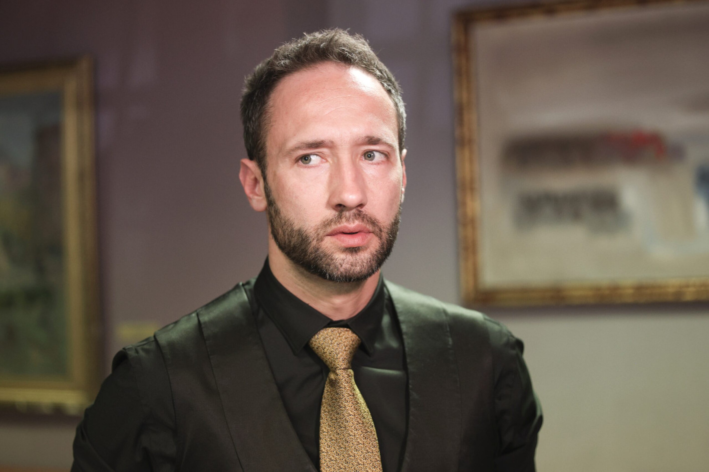 Дарин Ангелов: Откъде да съм сигурен, че жена ми няма пак да отиде и да се изчука с друг?! (още подробности)